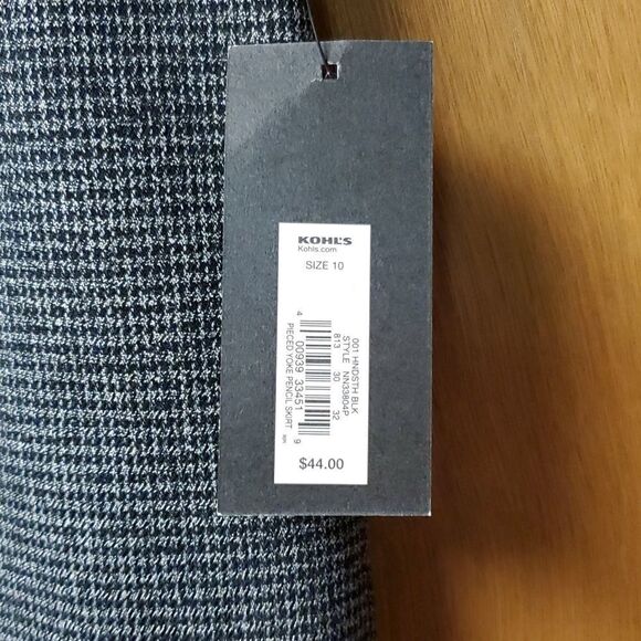 2/$15 SALE NwT Apt 9 skirt,size 10 - Picture 2 of 5